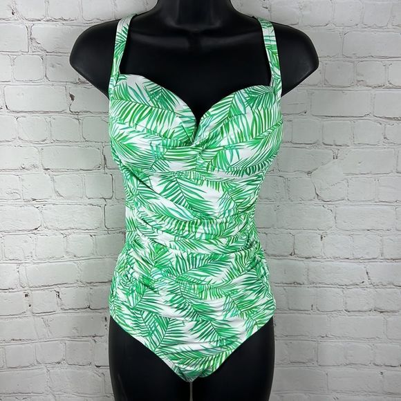 Women’s Green Palm Print One Piece Swimsuit Size XL NWT True to size - Picture 1 of 9